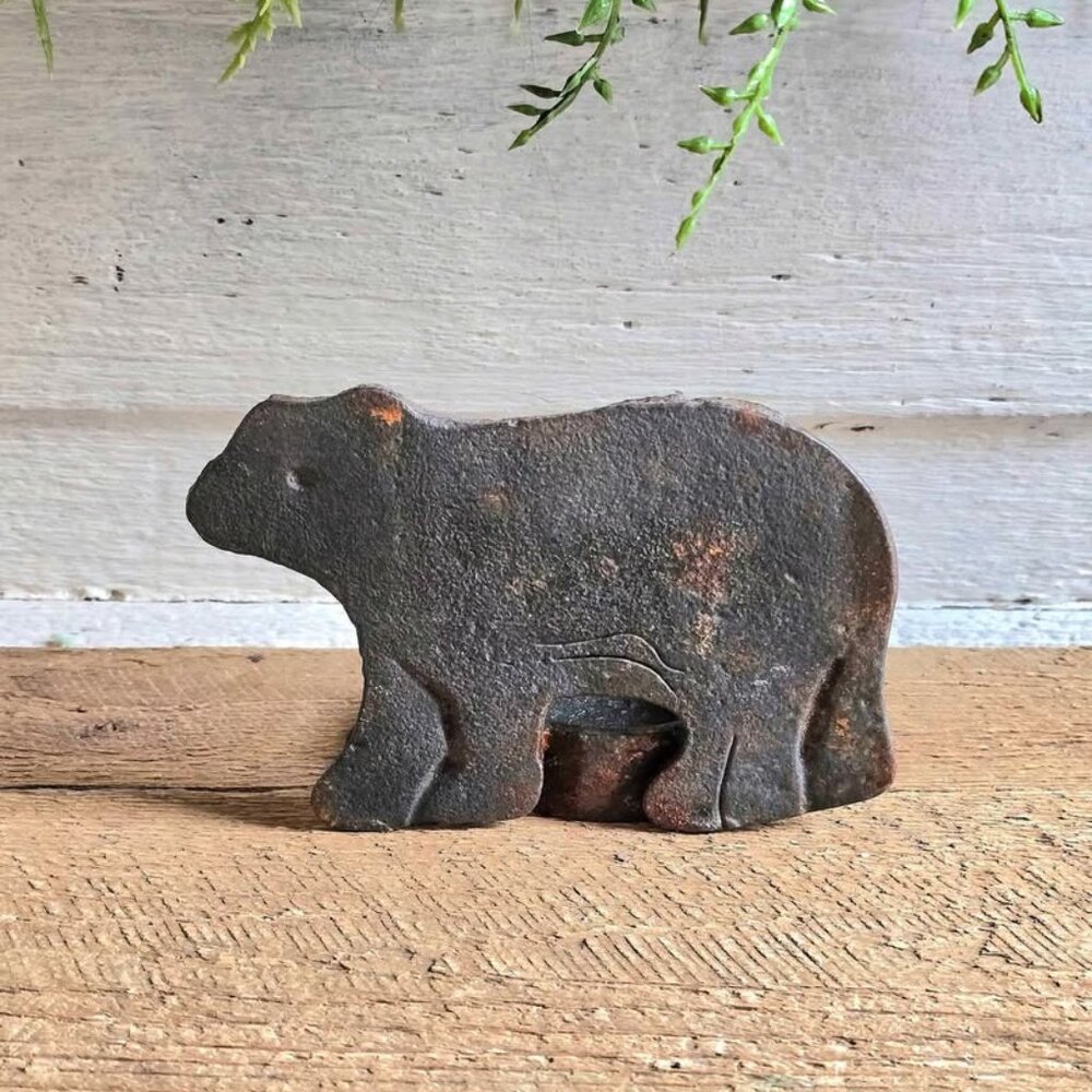 Rustic Rusty Black Bear Tealight Candle Holder Northwoods Cabin Decor